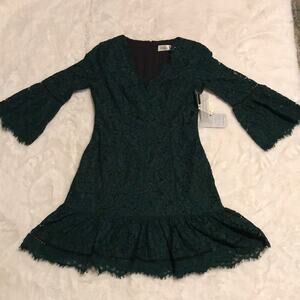 NWT Eliza J Green Lace Dress Flare Sleeve
